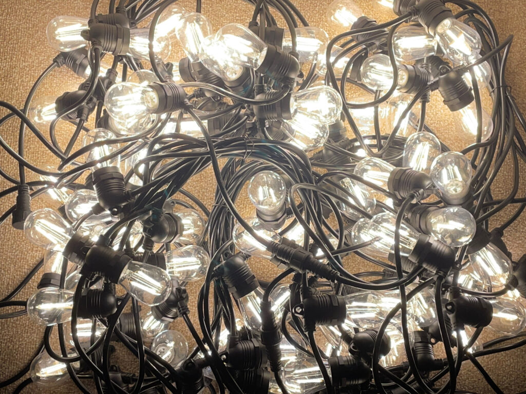 Festoons Pile